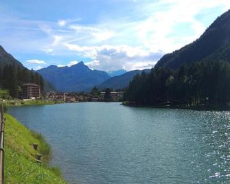Dolomites Seasons - Alleghe