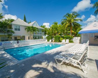 Truman Annex Best Location in Town - Key West - Pool