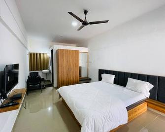 Vasant Vihar Resort - Kevadia - Bedroom
