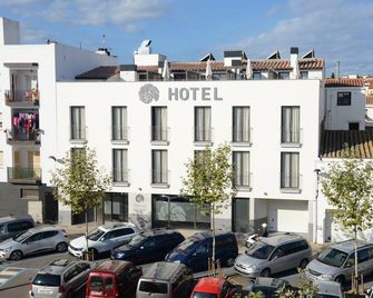 Hotel L'Escala Centre - l'Escala - Building