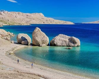 Apartments by the sea Metajna, Pag - 6336 - Novalja