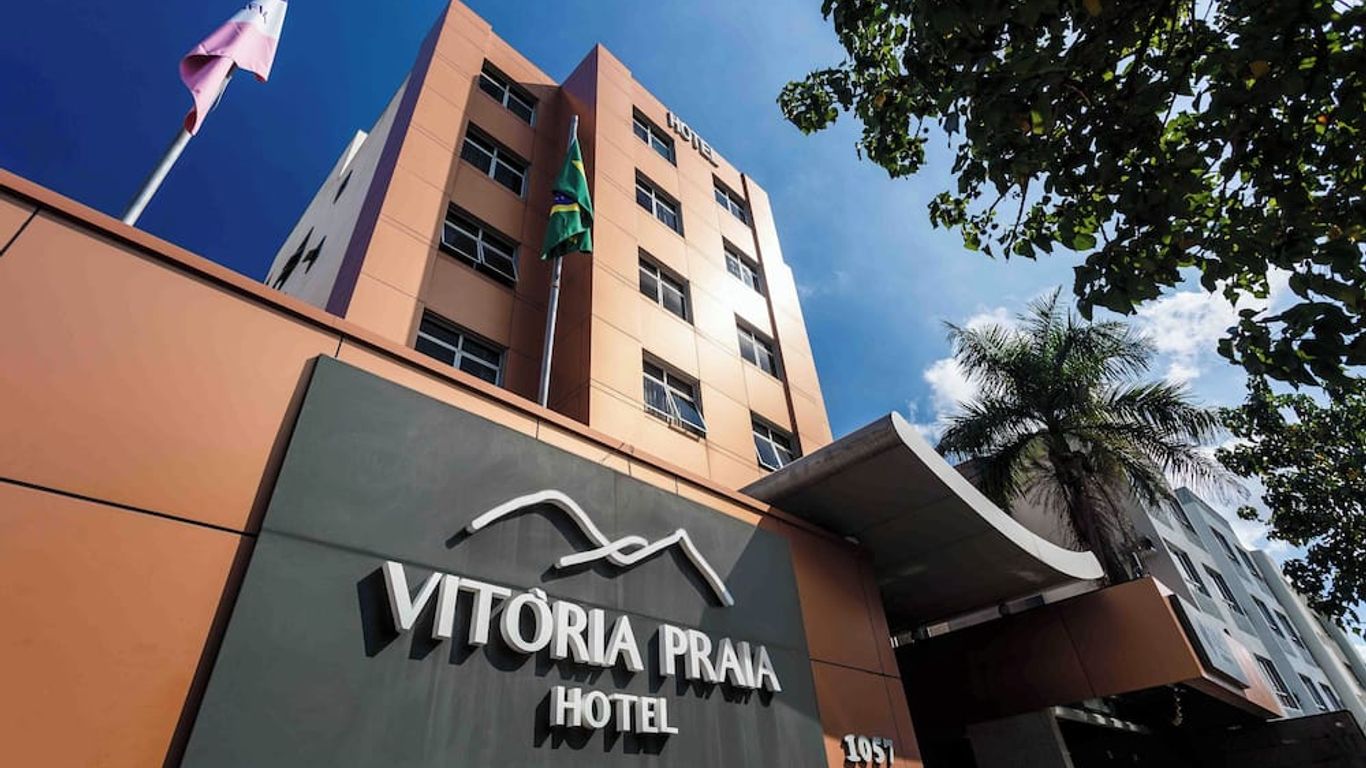 Vitoria Praia Hotel