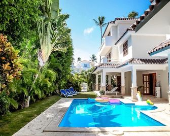 Close to The Beach! Lux Villa Gemela, 6br, 9bt, Private Pool, Los Corales-Beach - Punta Cana - Basen