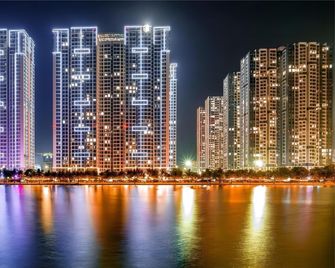 Vinhomes Smart City by Emily in Town - 河內 - 建築