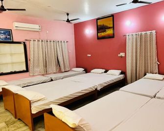 Rudraksh Inn - Benarés - Habitación