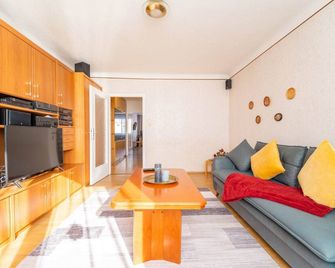 Spacious Smart Home Vienna - Viena - Sala de estar
