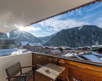 Hôtel Macchi Restaurant & Spa - Châtel - Balkon