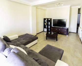 Guest H4U - Póvoa Relax - Póvoa de Varzim - Living room