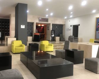 We Hotel Aeropuerto - Ciudad de México
