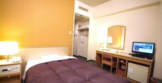 Takamatsu Washington Hotel Plaza - ทะกะมะสึ - ห้องนอน