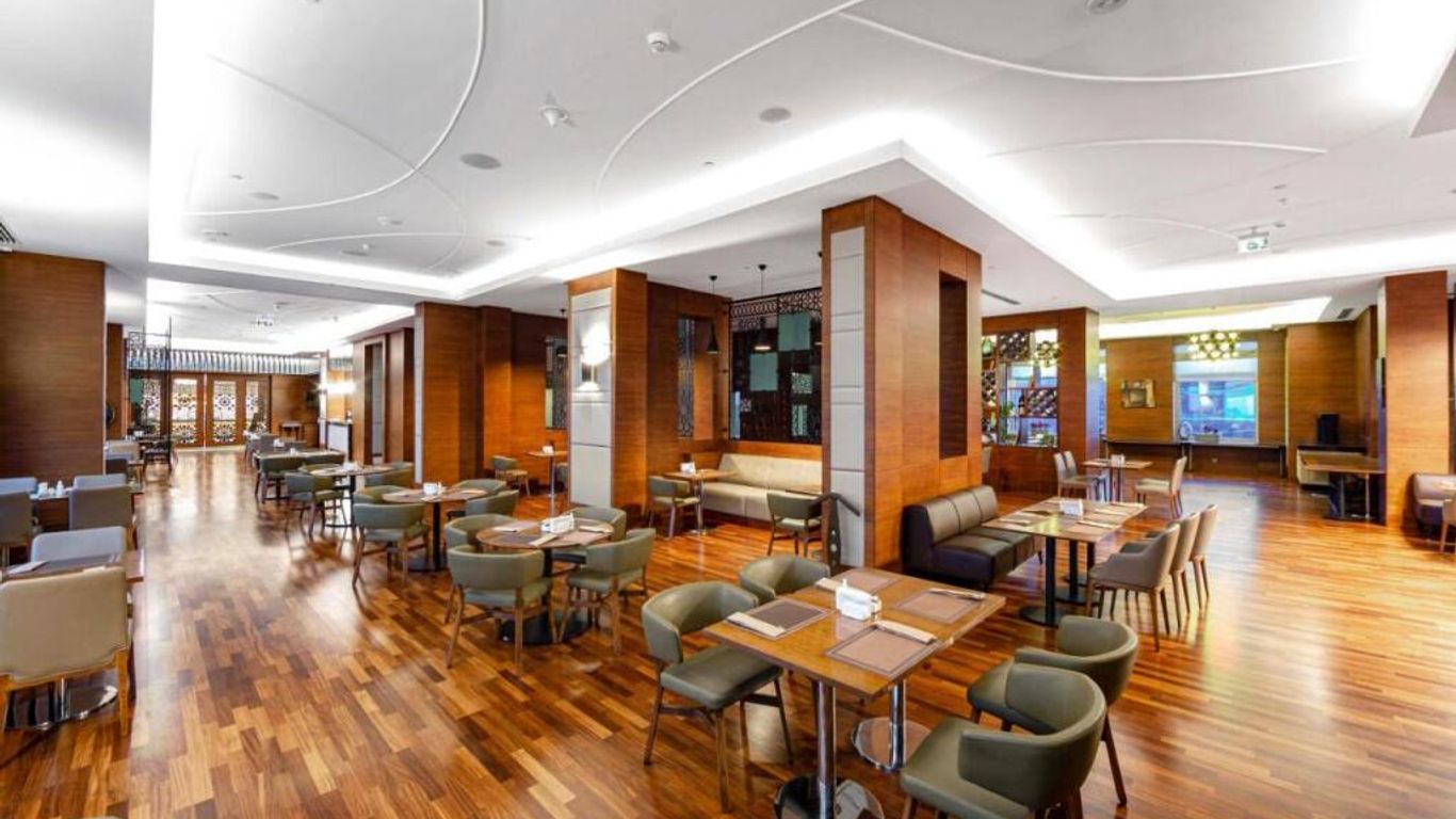 Holiday Inn Baku By IHG