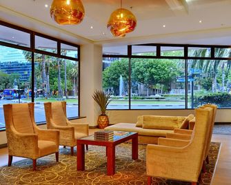 Fountains Hotel - كابي تاون - ردهة