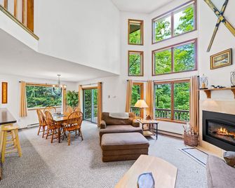 Gore Village Townhome #16 - North Creek - Living room