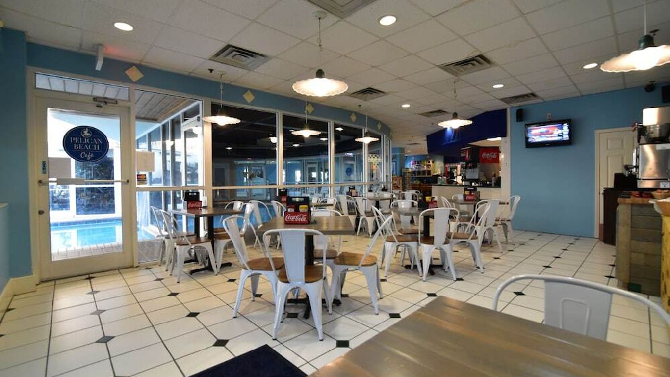 The Terrace at Pelican Beach