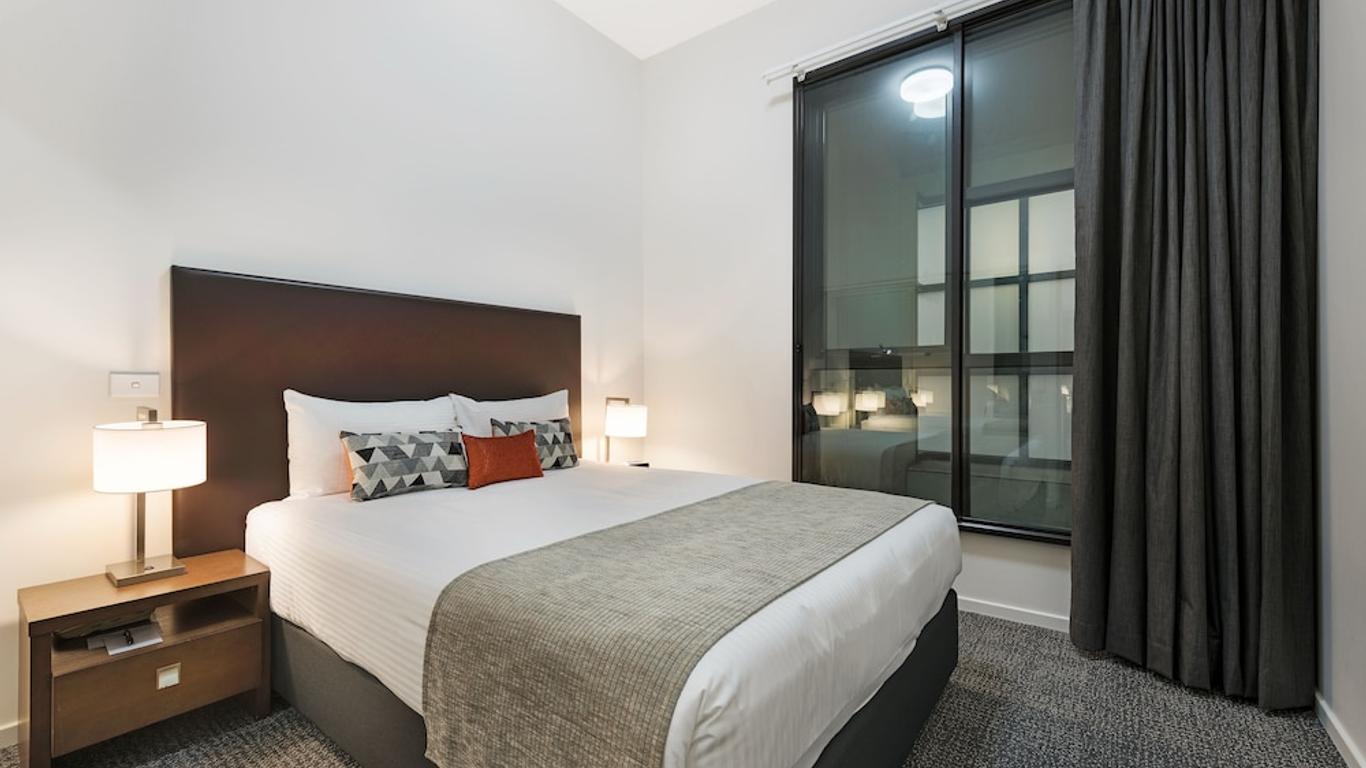 Melbourne Cbd Central Apartment Hotel