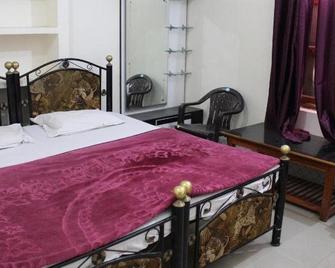 Hotel Sunset Orchha - Orchha - Bedroom