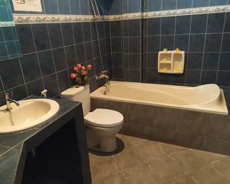 Twenty4Seven Bed & Breakfast - South Kuta