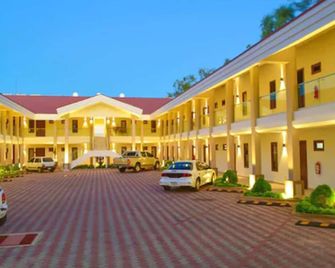 Hotel Agualcas - Managua - Edificio