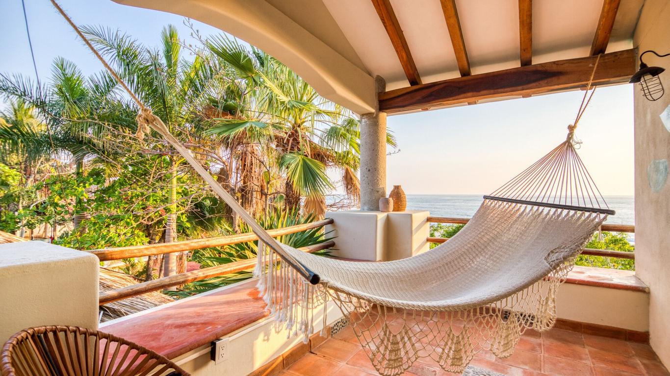 نيلو بويرتو إسكونديدو باي سيلينا