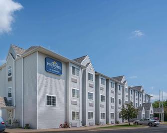 Microtel Inn by Wyndham Onalaska/La Crosse - Onalaska - Building