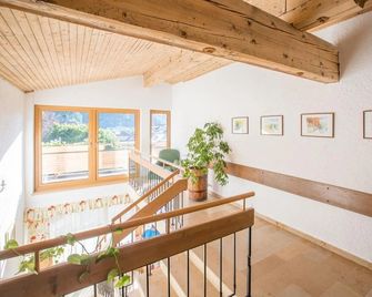 Pension Schusterkrämer - Maria Alm am Steinernen Meer - Escaleras