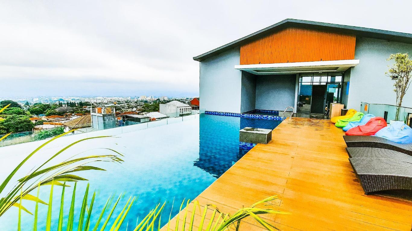 Kytos Hotel