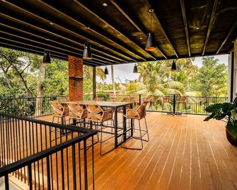 Bohemian Nest - Negombo - Balkón
