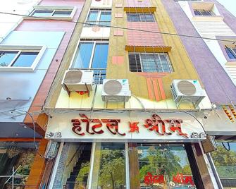 Hotel Shreem - Ujjain - Building