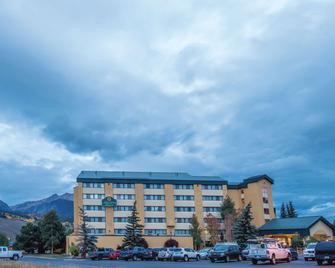 La Quinta Inn & Suites by Wyndham Silverthorne - Summit Co - Silverthorne - Building
