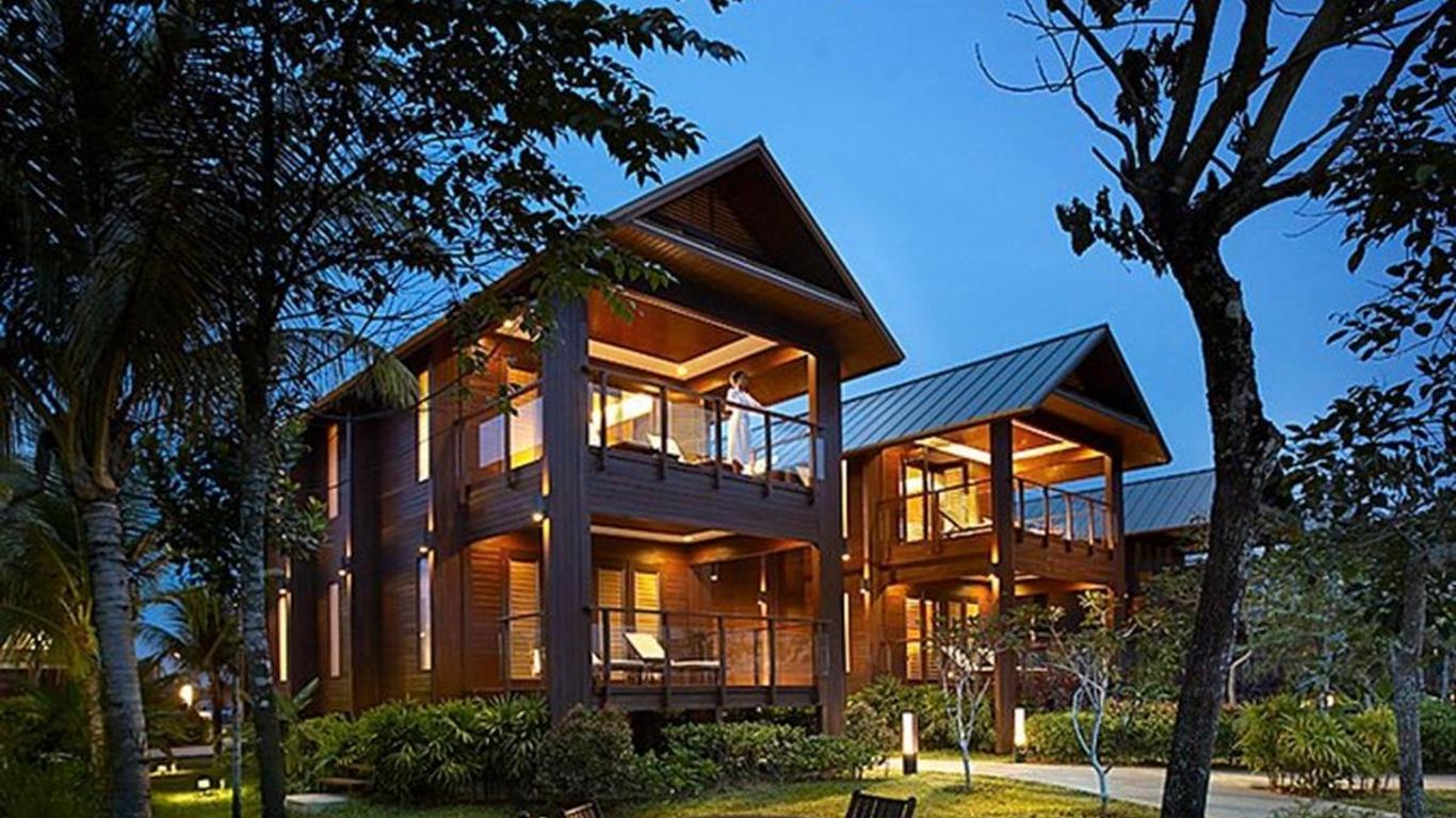 Duyong Marina & Resort