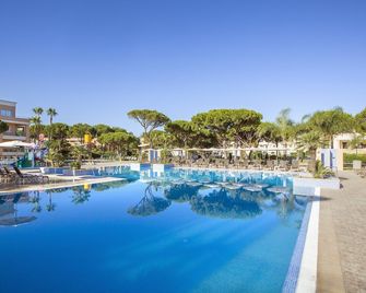Hipotels Barrosa Garden - Chiclana de la Frontera - Piscina