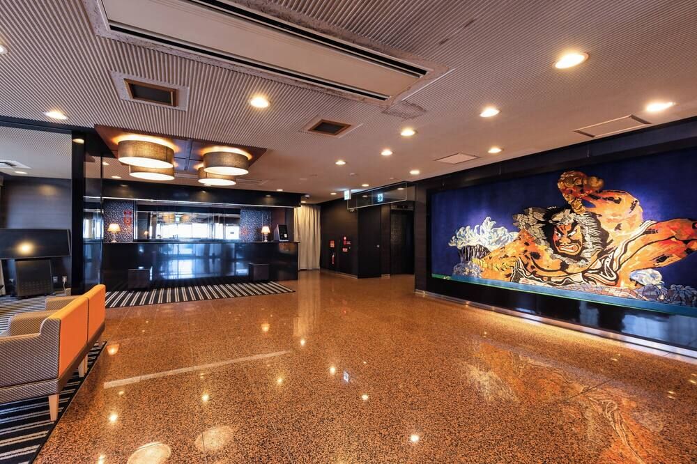 Apa Hotel Aomori Ekihigashi - אומורי - לובי