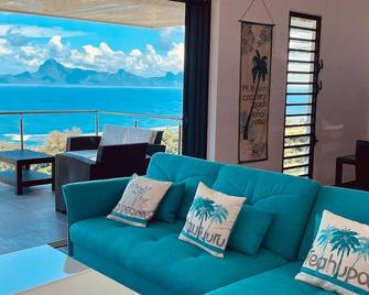 House with private pool - Punaauia - Living room