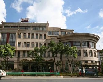 Greentree Alliance Hotel Shanghai Baoshan District Meilan Lake Yueluo Road - Shangai - Edificio