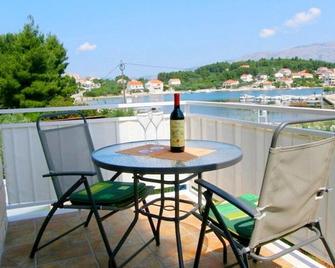 Apartments Zeljko - Lumbarda - Balcony