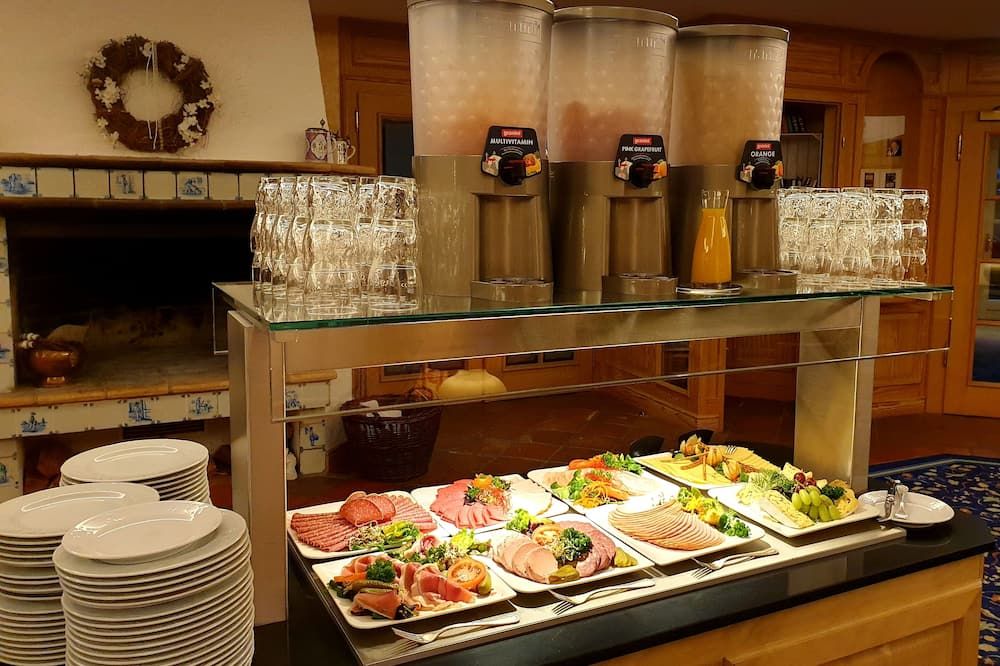 Hotel Landhaus Höpen - Schneverdingen - Buffet