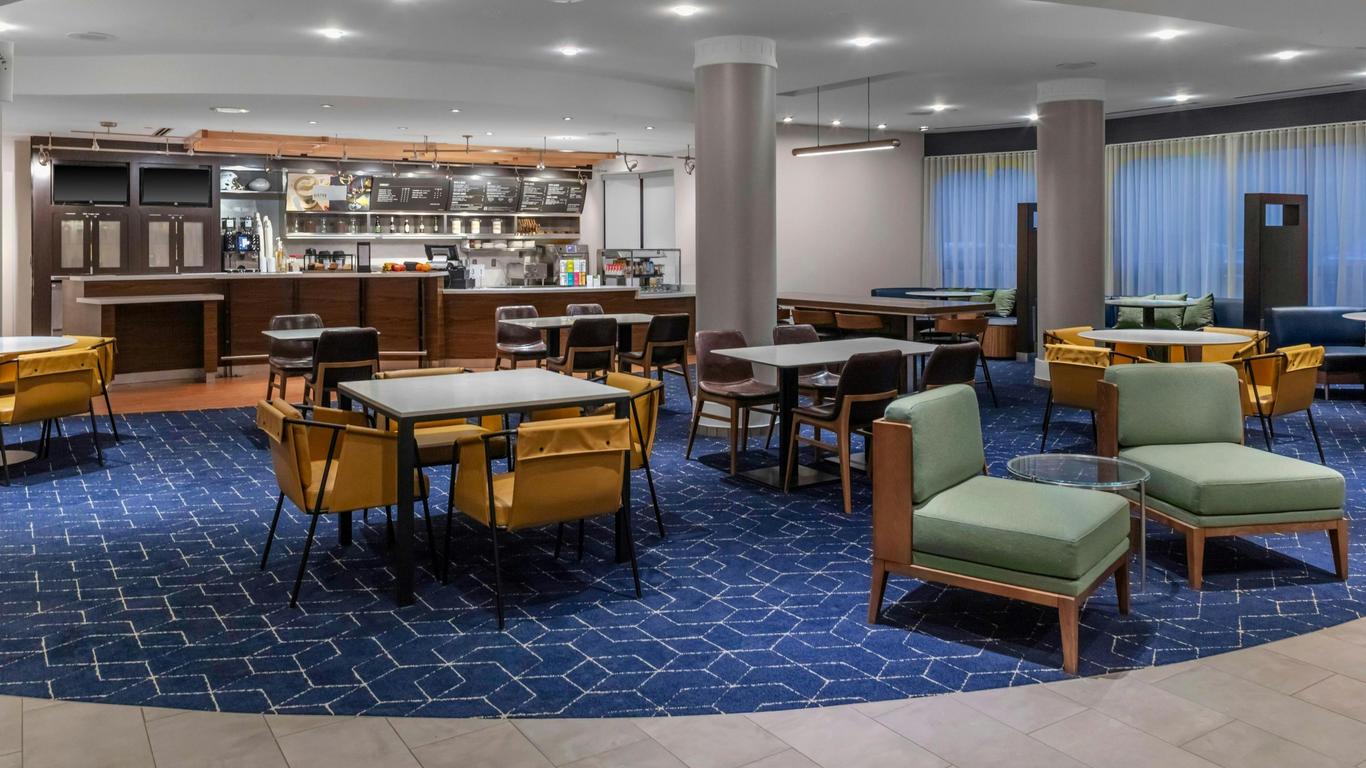 Courtyard by Marriott Pittsburgh Greensburg