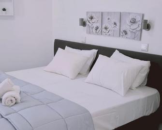 Stay Napa Living Studios - Ayia Napa - Soverom