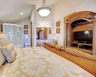 Grand Crowne Resort - Branson