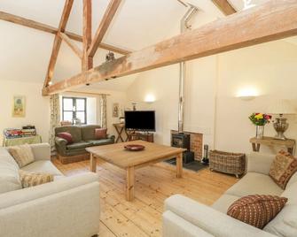 The Barn - Shaftesbury - Living room