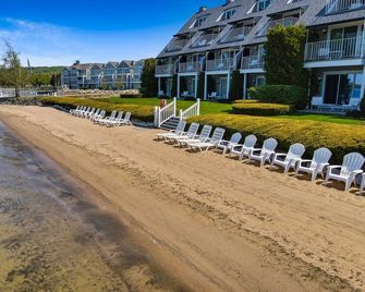 Walk-Out to Lake Charlevoix | Private Beach & Balcony | Downtown Boyne City | - Boyne City - Beach