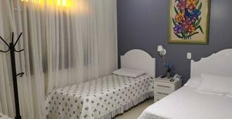 Hotel Nova Vicenza - Farroupilha - Schlafzimmer