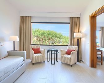 La Costa Hotel Golf & Beach Resort - Pals - Sala de estar