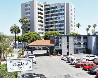 Travelodge by Wyndham Long Beach Convention Center - Long Beach - Byggnad