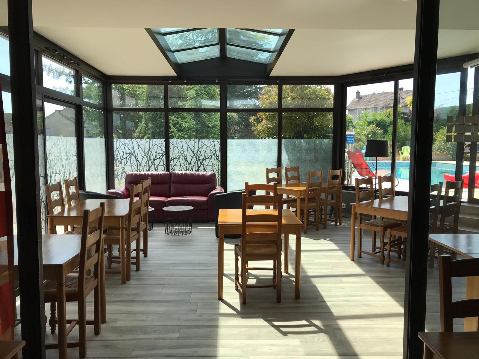 Brit Hotel Dak Hotel - Аваллон - Ресторан