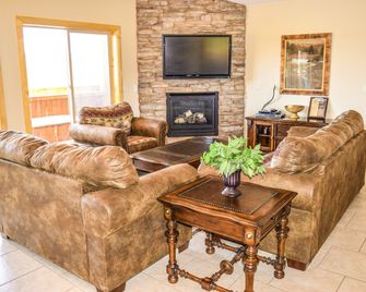 The Lodge at Duck Creek - Duck Creek Village - Living room