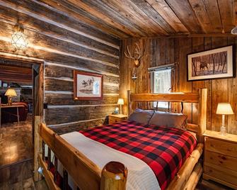 Nature Lovers Paradise Uncle Toms 3bdr Cabin 5644 - Grayling - Ložnice