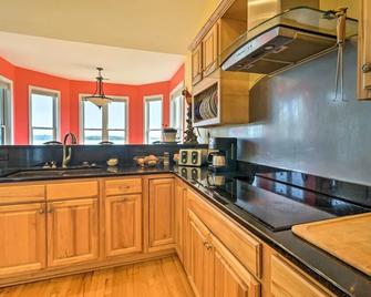 Charming Waterfront Home Fish, Boat and More! - Sneads Ferry - Cocina