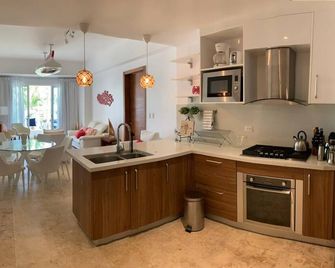 Holiday Apartment & Penthouse - Las Terrenas - Kitchen
