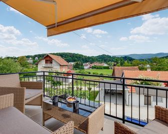 Amazing Home In Stubicke Toplice - Stubičke Toplice - Balcón